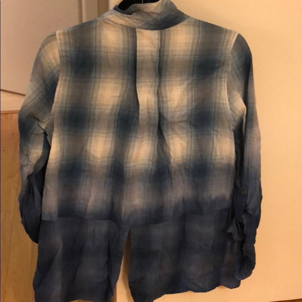 Maternity button down - Picture 2 of 3